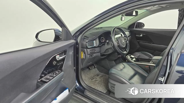 Kia Niro EV id 5028385 из Кореи 32