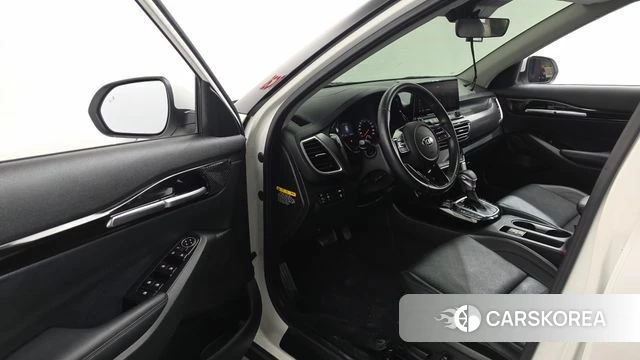 Kia Seltos id 4998141 из Кореи 31