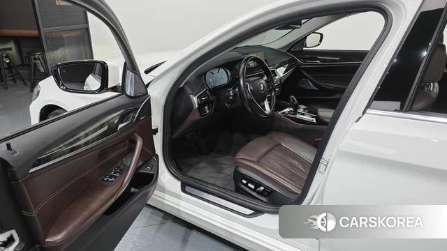 BMW 5 Series (G30) id 5029230 из Кореи 20