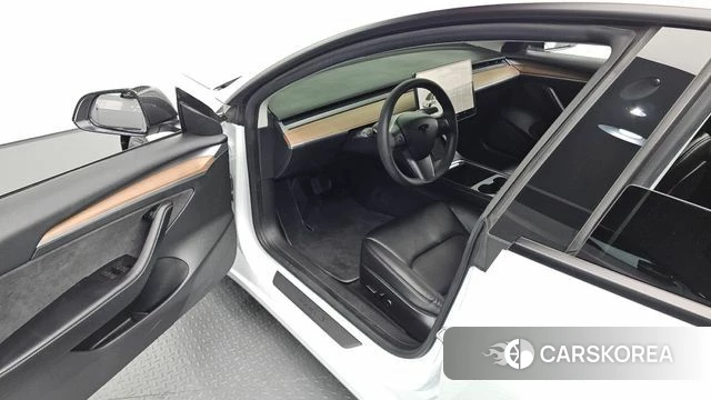 Tesla Model 3 id 5040545 из Кореи 33