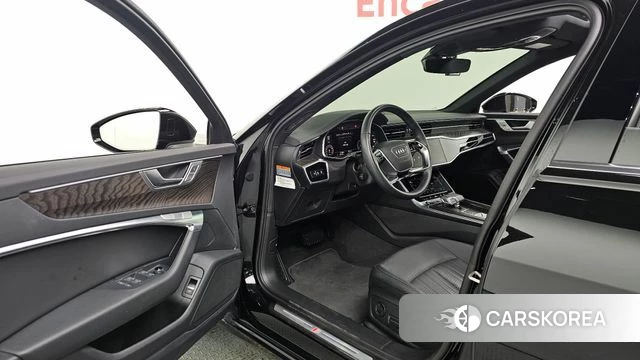 Audi A6 (C8) id 5022905 из Кореи 34