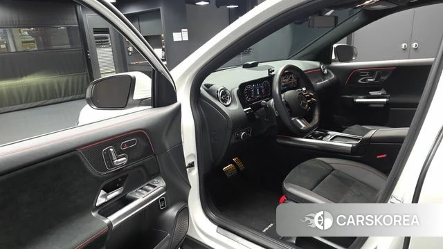 Mercedes-Benz GLA - Class H247 id 4928097 из Кореи 33