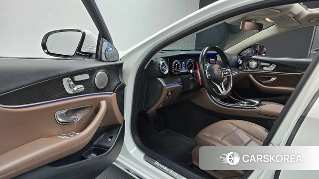 Mercedes-Benz E-Class W213 id 4977754 из Кореи 34