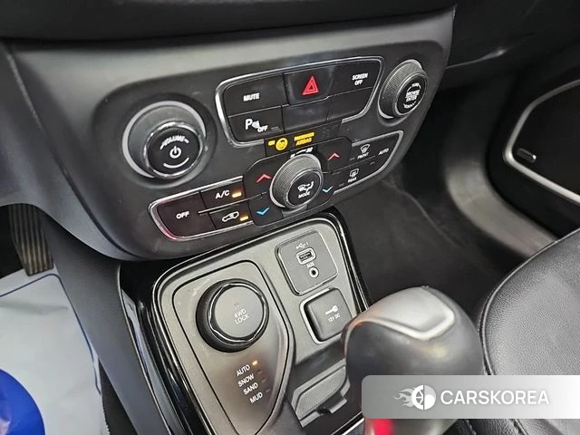 Jeep Compass 2nd Generation id 5023620 из Кореи 19