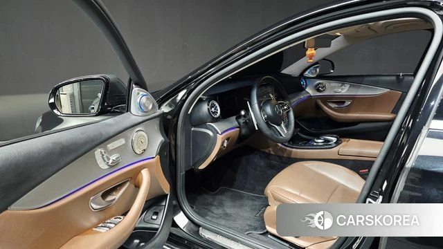 Mercedes-Benz E-Class W213 id 4960110 из Кореи 30