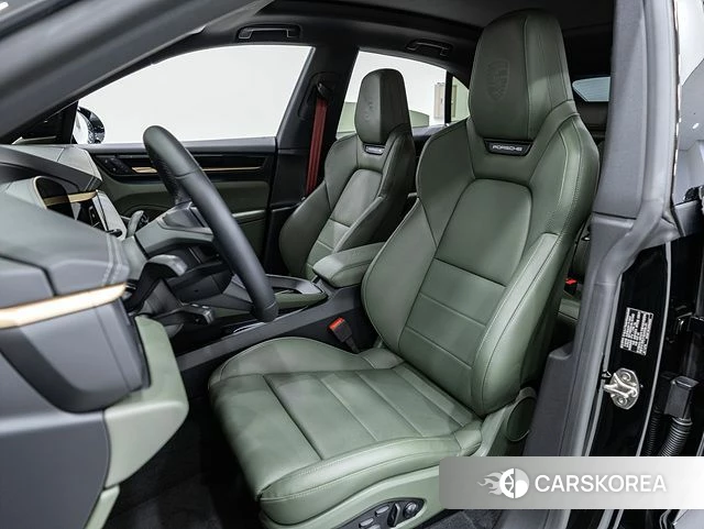 Porsche Makan EV id 4897800 из Кореи 20