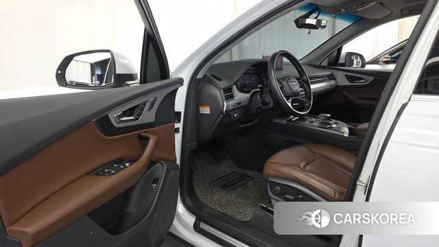 Audi Q7 (4M) id 4967351 из Кореи 33