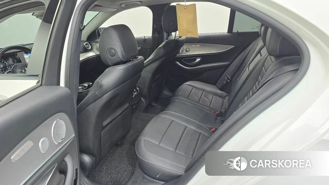 Mercedes-Benz E-Class W213 id 5023890 из Кореи 36