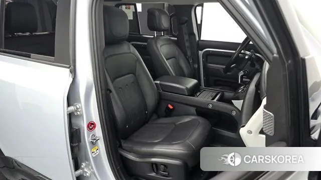 Land Rover Defender (L663) id 3600703 из Кореи 20