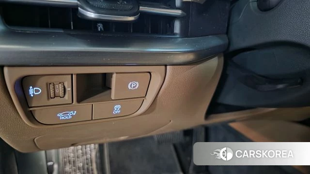 Hyundai Grandeur (GN7) id 5011984 из Кореи 18