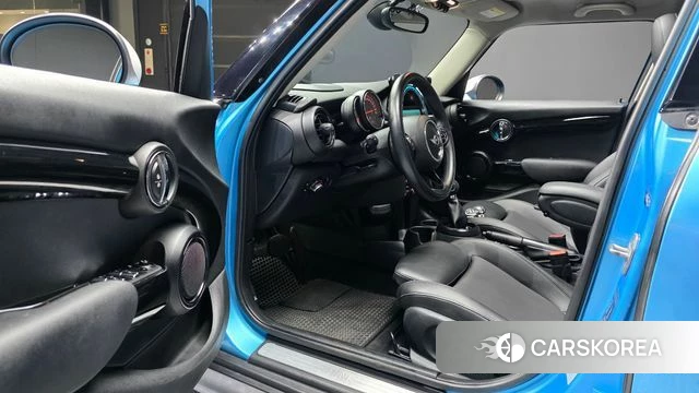 Mini Cooper id 4960421 из Кореи 33