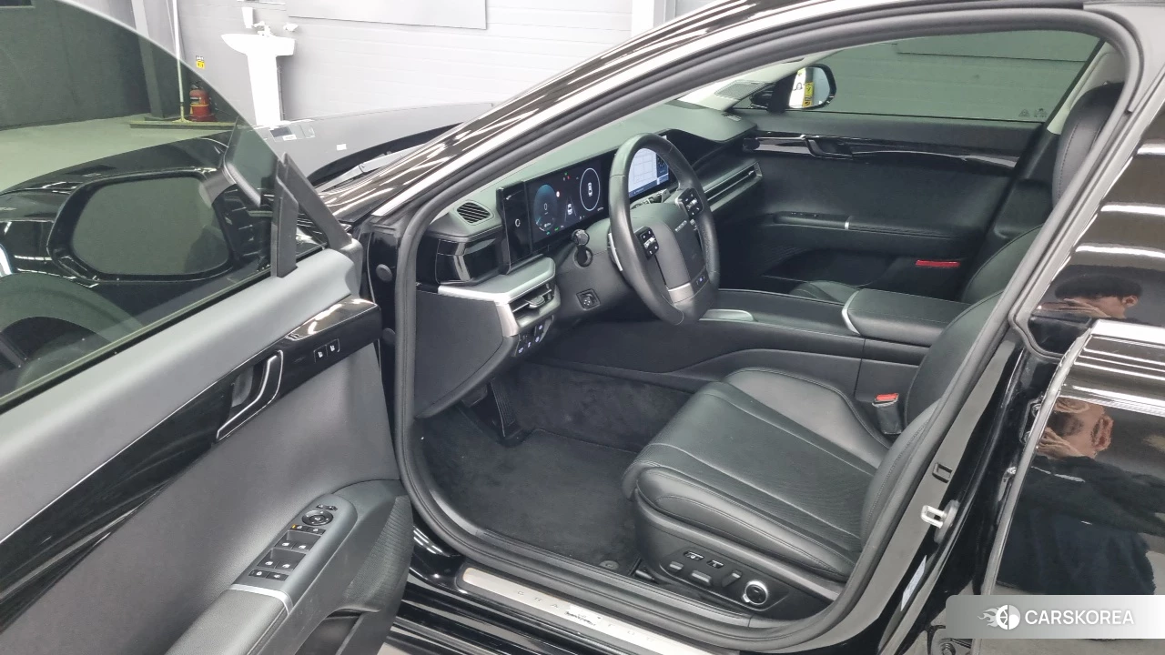 Hyundai Grandeur Hybrid (GN7) id 5016244 из Кореи 18