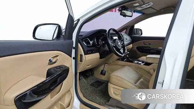 Kia All New Carnival id 5029543 из Кореи 20