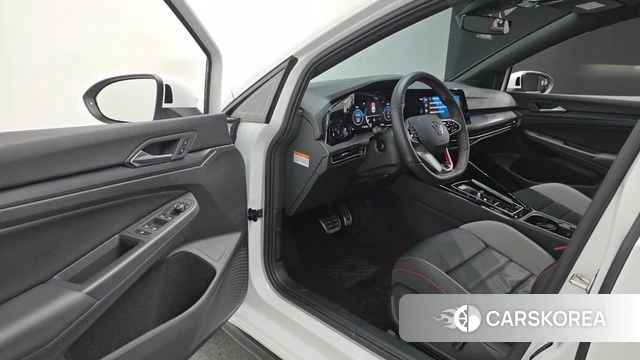 Volkswagen Golf 8th Generation id 4898080 из Кореи 41