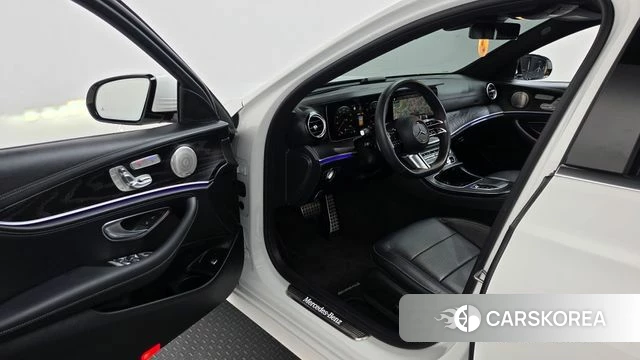 Mercedes-Benz E-Class W213 id 5021512 из Кореи 32