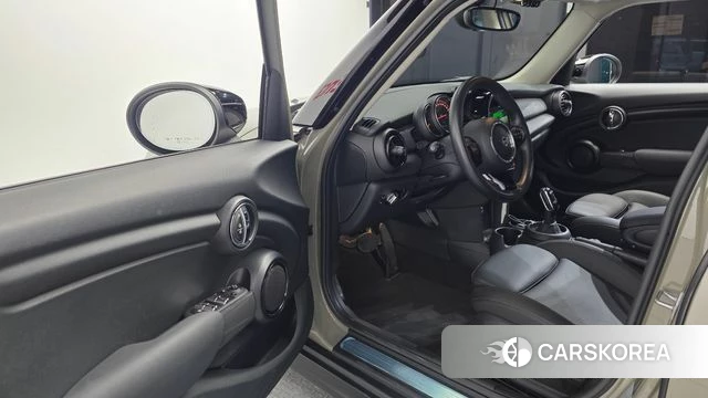 Mini Cooper id 4959917 из Кореи 31