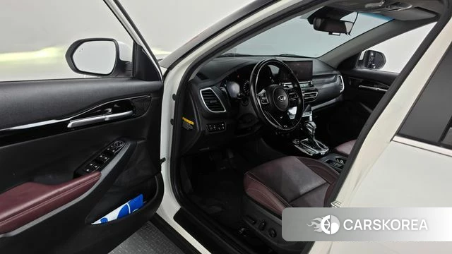 Kia Seltos id 5035519 из Кореи 34