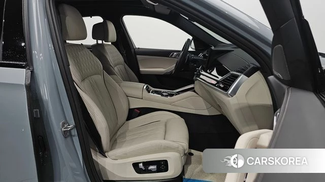 BMW X6 (G06) id 4578448 из Кореи 35