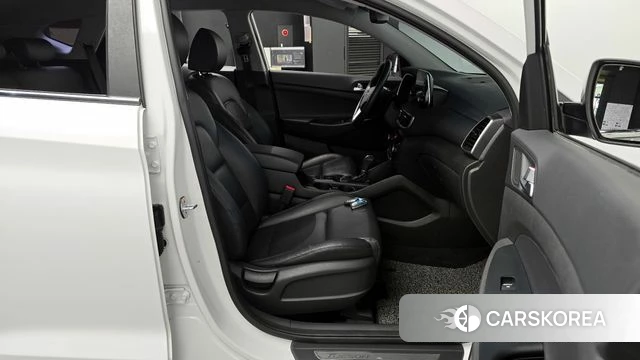 Hyundai All New Tucson id 4371864 из Кореи 33