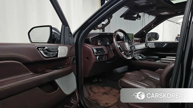Lincoln Navigator 4th generation id 4930240 из Кореи 41