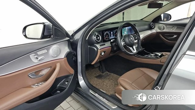 Mercedes-Benz E-Class W213 id 4982904 из Кореи 20