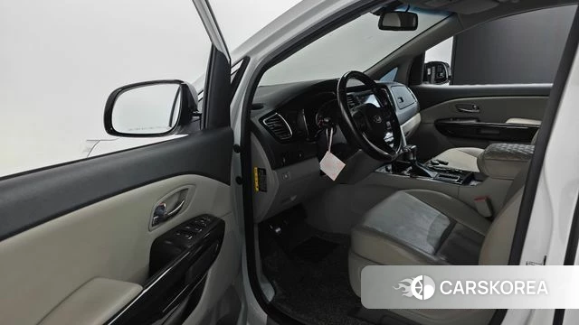 Kia The New Carnival id 5041782 из Кореи 20