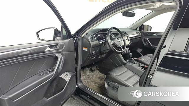 Volkswagen Tiguan Allspace id 5041398 из Кореи 36