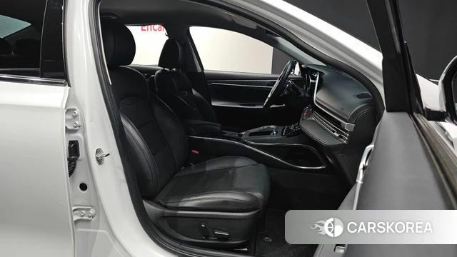 Hyundai The New Grandeur IG id 4187113 из Кореи 31