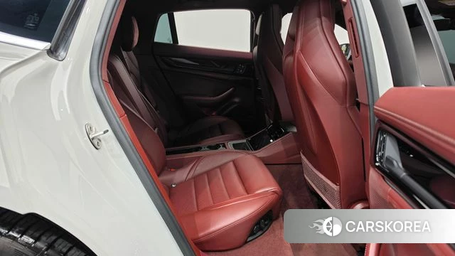 Porsche Panamera (976) id 5021112 из Кореи 35