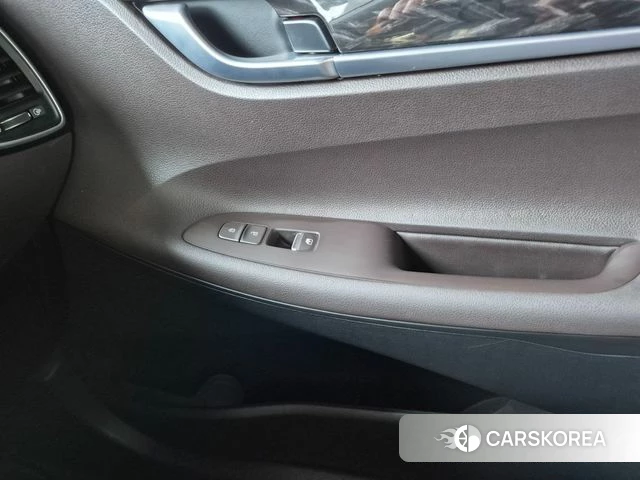 Hyundai Grandeur IG id 4610503 из Кореи 20