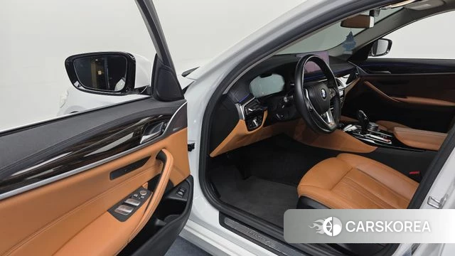 BMW 5 Series (G30) id 5035000 из Кореи 30
