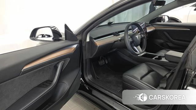 Tesla Model 3 id 4966015 из Кореи 30