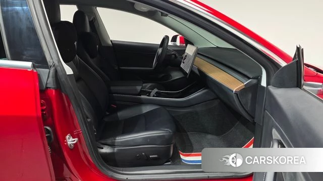 Tesla Model 3 id 4894866 из Кореи 34