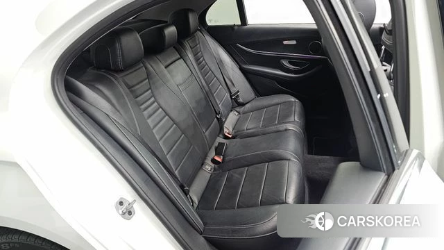 Mercedes-Benz E-Class W213 id 5023798 из Кореи 36