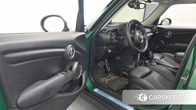 Mini Cooper id 5047538 из Кореи 31