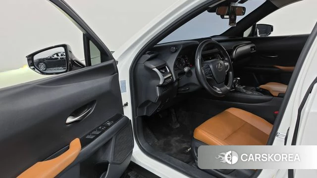 Lexus UX250h id 4960118 из Кореи 20