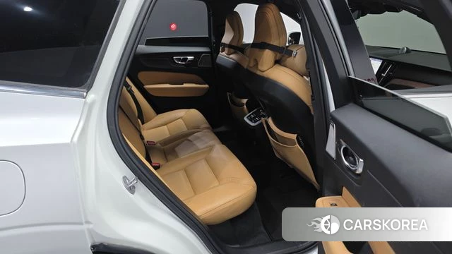 Volvo XC60 second Generation id 4904724 из Кореи 33
