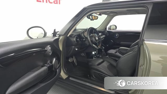 Mini Cooper id 4937355 из Кореи 32