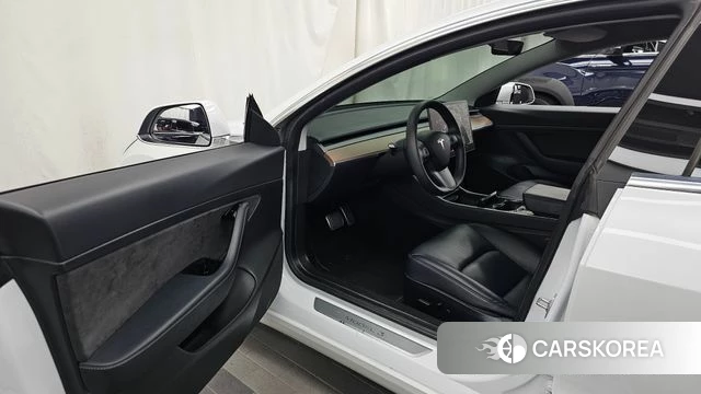 Tesla Model 3 id 4632477 из Кореи 20