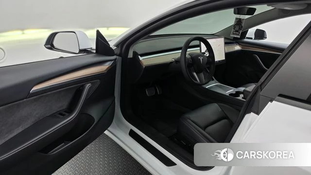 Tesla Model 3 id 4702245 из Кореи 31