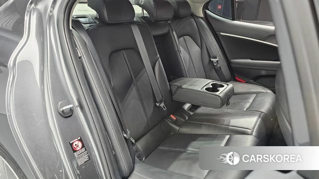 Genesis G70 id 5013570 из Кореи 32