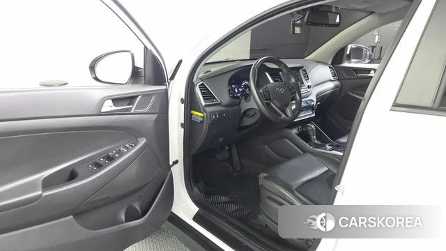 Hyundai All New Tucson id 4998911 из Кореи 32