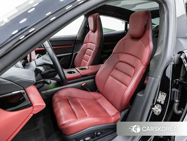 Porsche Taycan id 4975070 из Кореи 20