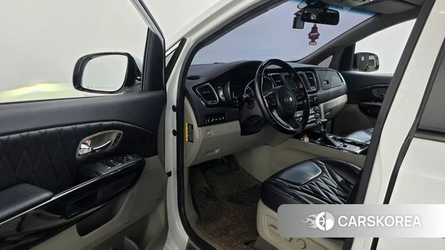 Kia The New Carnival id 4856218 из Кореи 20