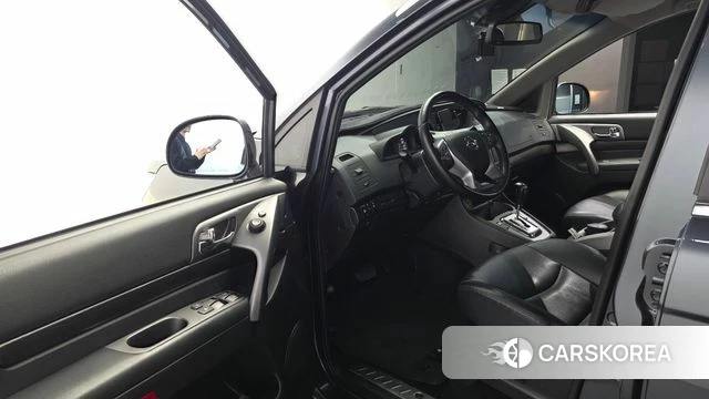 Ssangyong Korando Turismo id 5018987 из Кореи 31