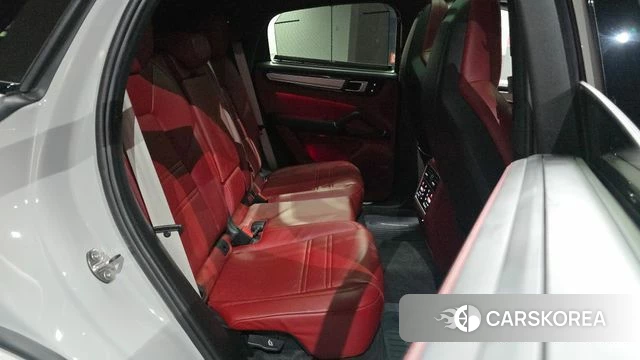 Porsche Cayenne (PO536) id 4665714 из Кореи 39