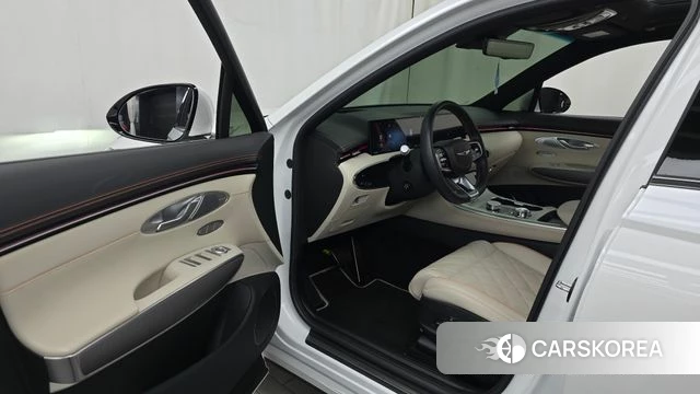 Genesis GV70 id 4957656 из Кореи 34