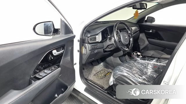 Kia Niro EV id 4998446 из Кореи 30