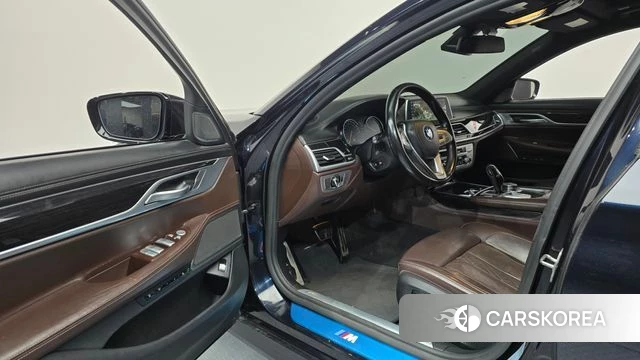 BMW 7 Series (G11) id 5004389 из Кореи 20