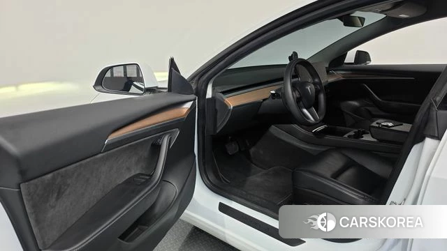 Tesla Model 3 id 4986677 из Кореи 36